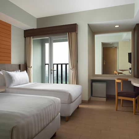 Vega Hotel Gading Serpong Eksteriør bilde