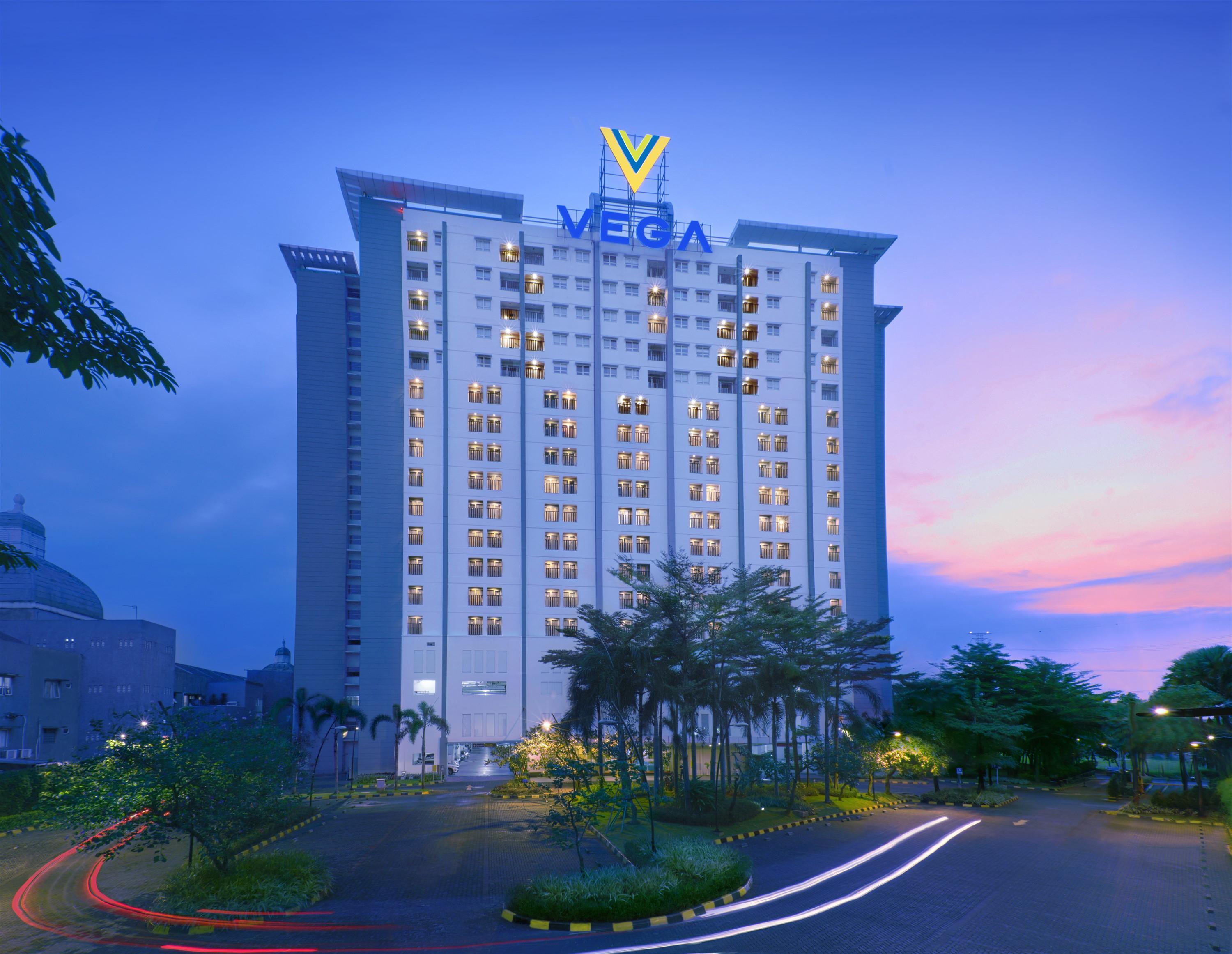 Vega Hotel Gading Serpong Eksteriør bilde