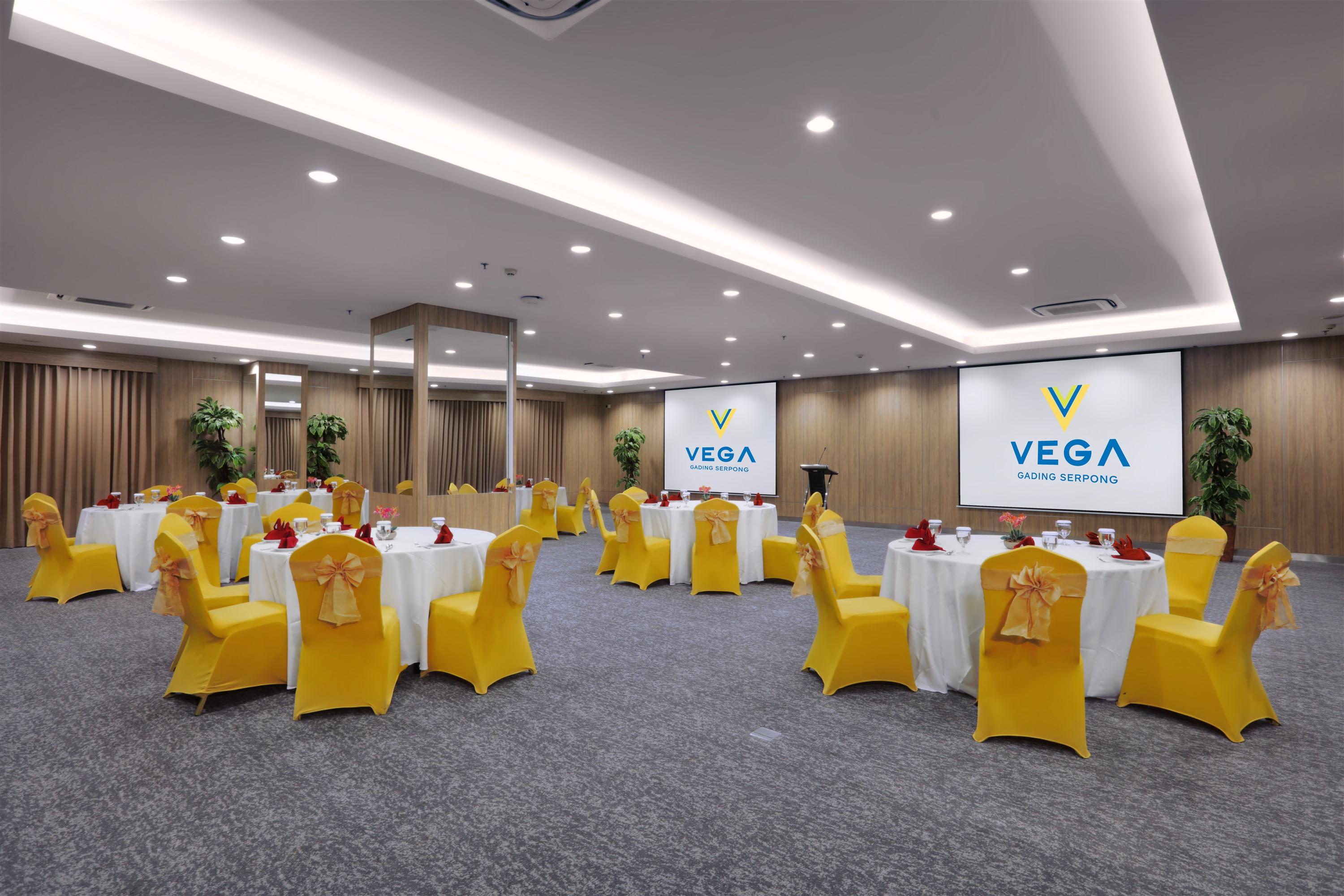 Vega Hotel Gading Serpong Eksteriør bilde