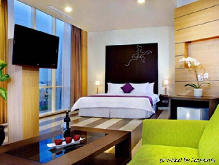 Vega Hotel Gading Serpong Eksteriør bilde