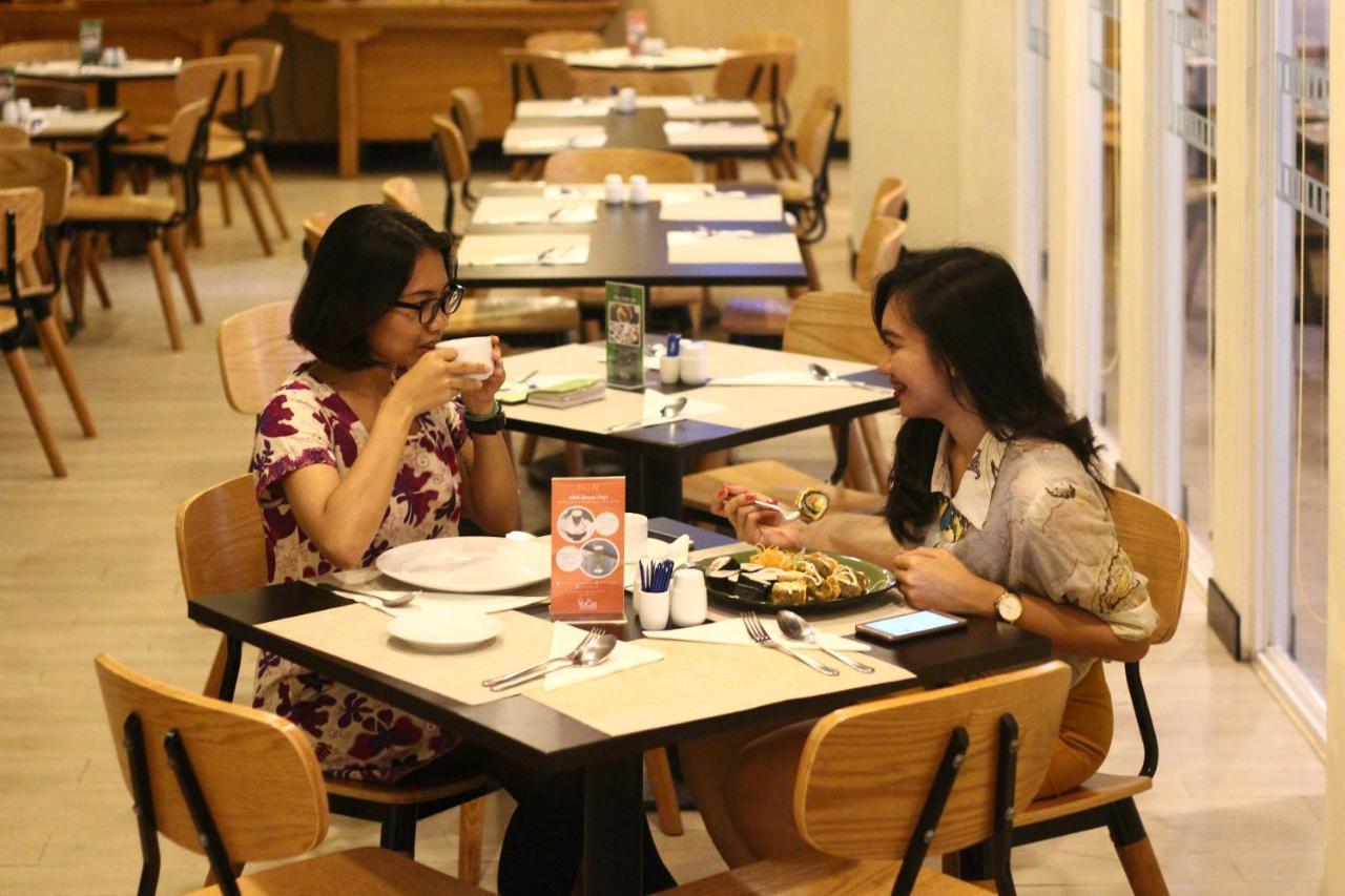 Vega Hotel Gading Serpong Eksteriør bilde